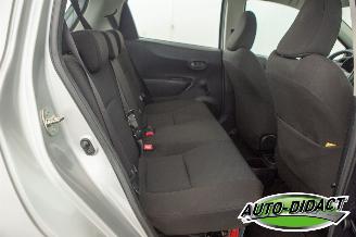Toyota Yaris 1.5 Full Hybrid Automaat Navi Camera picture 24