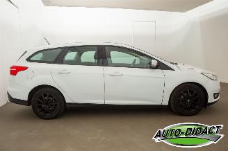 Ford Focus 1.0 Clima Navi MOTORSCHADE Lease Edition picture 40