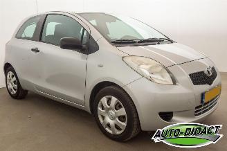 Toyota Yaris 1.0 VVTi Airco picture 2