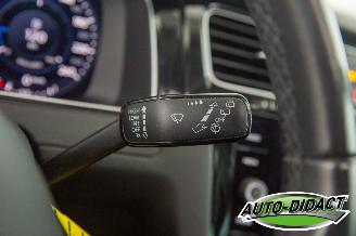 Volkswagen Golf 1.4 TSI Navi Pano Digi Dash Clima Highline picture 19