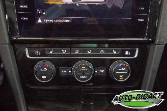 Volkswagen Golf 1.4 TSI Navi Pano Digi Dash Clima Highline picture 10