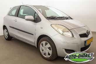 Toyota Yaris 1.3 VVTi Airco Aspiration picture 2