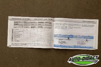 Peugeot 308 1.6 BlueHDI Pano Clima Navi Blue Lease Limited picture 29