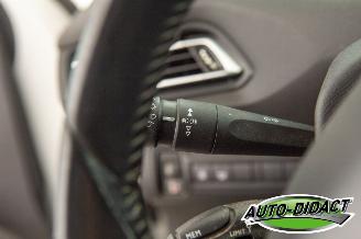 Peugeot 308 1.6 BlueHDI Pano Clima Navi Blue Lease Limited picture 16