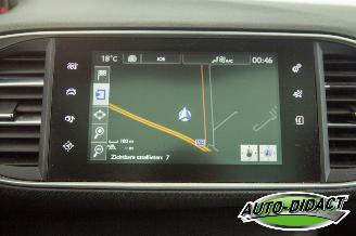 Peugeot 308 1.6 BlueHDI Pano Clima Navi Blue Lease Limited picture 7