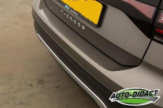 Volkswagen T-Cross 1.0 TSI Automaat Digi Dash Clima Navi Life picture 29