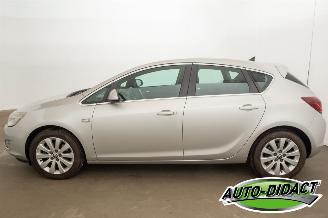 Opel Astra 1.6 Turbo Clima Cosmo geen schade picture 42