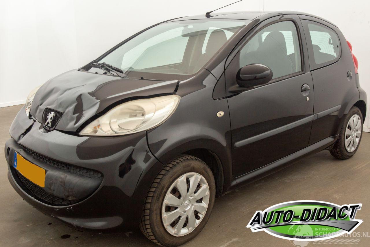 Peugeot 107 1.0-12V XS Airco