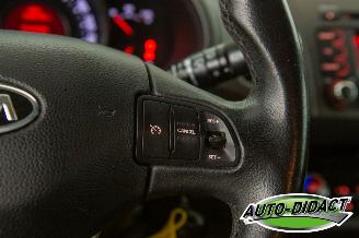 Kia Sportage 1.6 GDI Clima X-ecutive Plus Pack picture 16