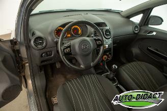 Opel Corsa 1.4-16V Airco \\\\\\\'111\\\\\\\' Edition picture 24