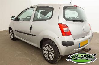 Renault Twingo 1.2 Acces Airco picture 3