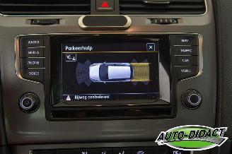 Volkswagen Golf 1.6 TDI Clima Navi Trendline picture 9