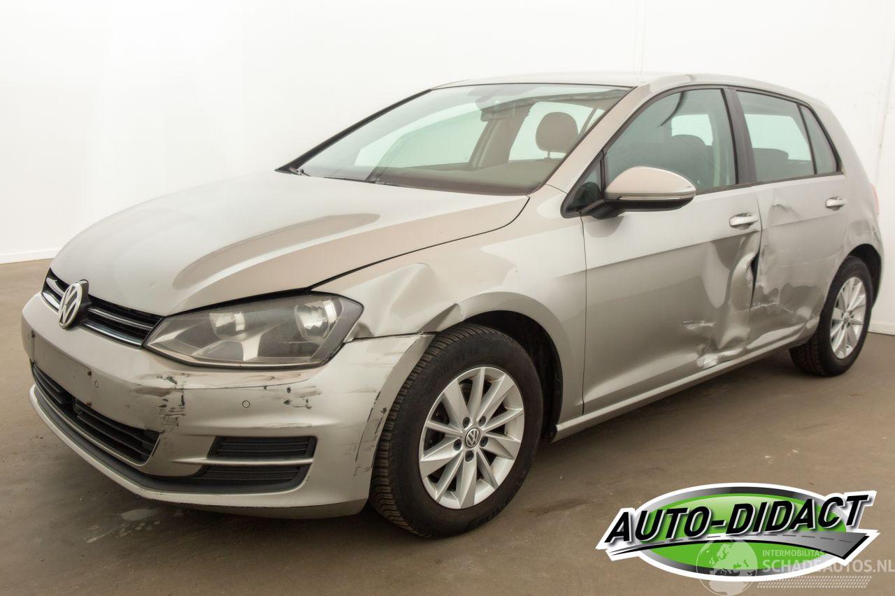 Volkswagen Golf 1.6 TDI Clima Navi Trendline