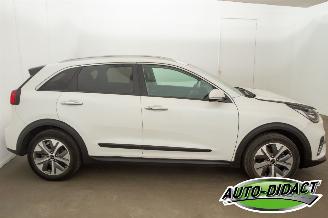Kia e-Niro 64 kWh 87.608 km NAP Navi Clima Camera Leder ExecutiveLine picture 42