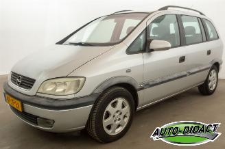 Voiture accidenté Opel Zafira 1.8-16V Automaat 7per. Airco Elegance 2002/6