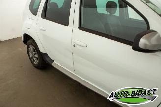 Dacia Duster 1.5 dCi Navi Camera Airco Leder Prestige picture 27