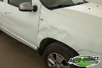 Dacia Duster 1.5 dCi Navi Camera Airco Leder Prestige picture 26