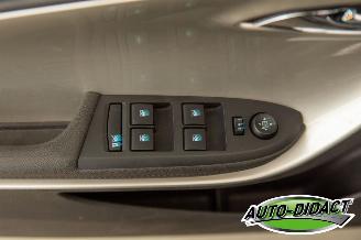Opel Ampera 1.4 HYBRIDE Autom Navi Camera Clima picture 13