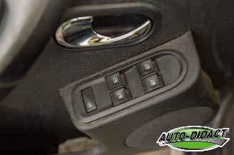 Dacia Duster 1.5 dCi Airco Leder Prestige picture 10
