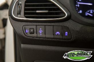 Hyundai I-30 1.0 Navi Camera Clima picture 14
