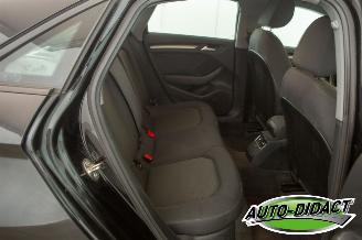 Audi A3 1.6 TDI Automaat Clima Berline picture 23