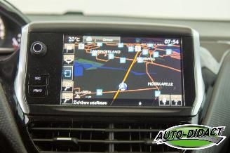 Peugeot 2008 1.2 60kW Navi Clima Access picture 7