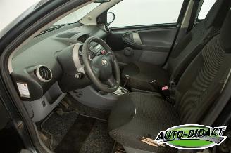 Toyota Aygo 1.0-12V Automaat Airco Comfort picture 20