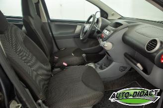 Toyota Aygo 1.0-12V Automaat Airco Comfort picture 15