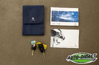 Peugeot 107 1.0 e-VTi Airco 103.776 km NAP Active picture 26