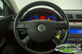 Volkswagen Passat 2.0 FSI Trendline picture 5
