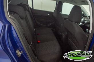 Peugeot 308 1.2 Style Clima Navi picture 23
