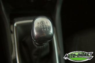 Peugeot 308 1.2 Style Clima Navi picture 11