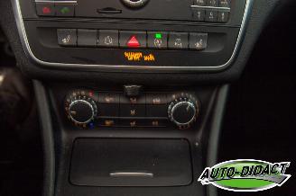 Mercedes Cla-klasse 200 CDI Automaat Pano Navi Camera Shooting Brake picture 11