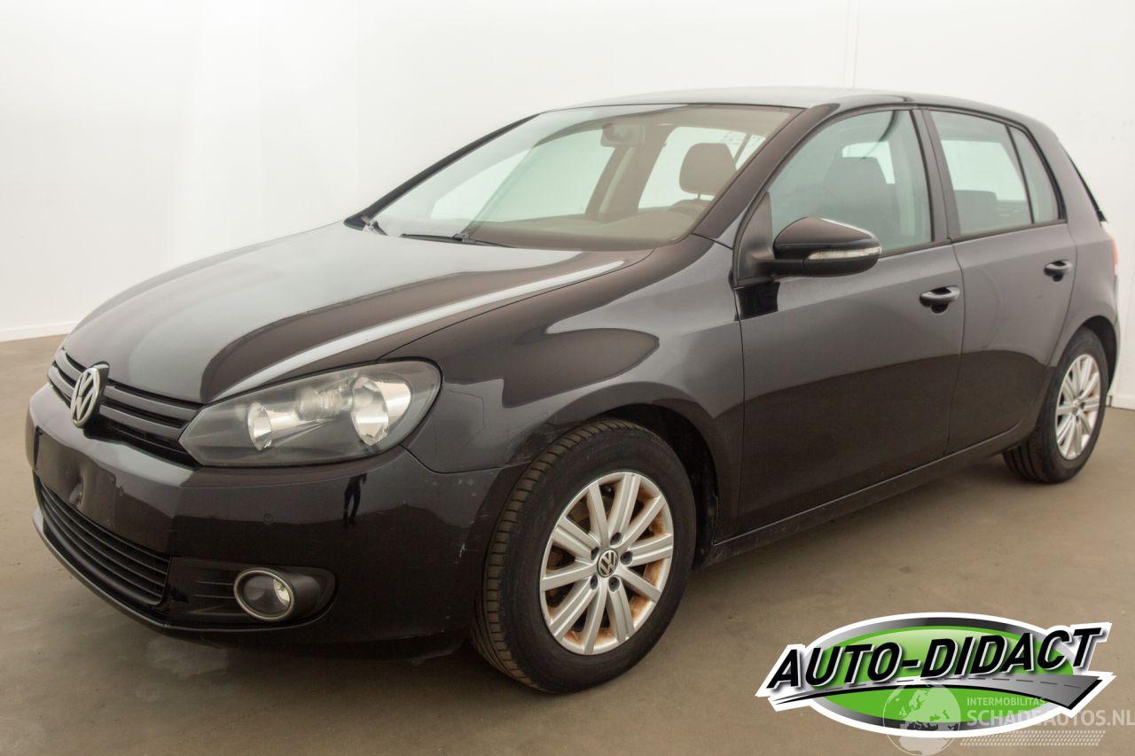 Volkswagen Golf 1.6 TDI 77kW Clima