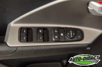 Kia Niro 1.6 GDI HEV Automaat Clima Navi Camera Motorschade picture 13