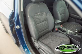 Kia Niro 1.6 GDI HEV Automaat Clima Navi Camera Motorschade picture 21