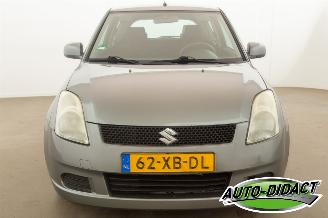 Suzuki Swift 1.3 179.058 KM picture 22