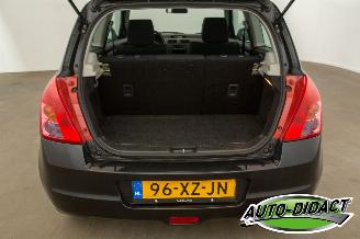 Suzuki Swift 1.3 Cool  Airco picture 29
