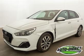 Schadeauto Hyundai I-30 1.0 TGDi 88kw 2019/6
