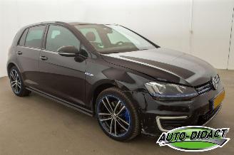 Volkswagen Golf 1.4 TSI GTE picture 2