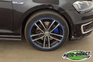 Volkswagen Golf 1.4 TSI GTE picture 45