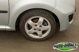 Peugeot 107 1.0-12V Black & Silver picture 35