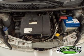 Peugeot 107 1.0-12V Black & Silver picture 32