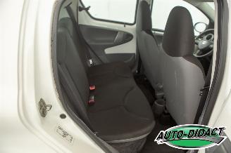 Toyota Aygo 1.0-12V - Airco - 5 deurs - Access picture 12
