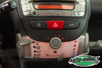 Toyota Aygo 1.0-12V - Airco - 5 deurs - Access picture 21