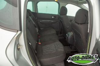 Peugeot 3008 1.6 VTi ST - Pano - Airco - Navi picture 12