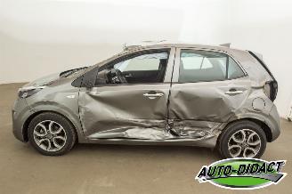 Kia Picanto 1.0 49kW Automaat 12.435 km Navi Camera Airco picture 43