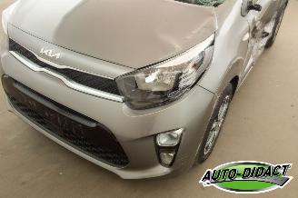 Kia Picanto 1.0 49kW Automaat 12.435 km Navi Camera Airco picture 34