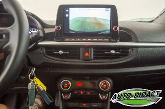 Kia Picanto 1.0 49kW Automaat 12.435 km Navi Camera Airco picture 12