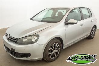 uszkodzony samochody osobowe Volkswagen Golf 1.2 TSI Automaat Clima Trendline 2011/12